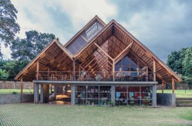 BIM建筑|轻巧明快,如擦过草地的轻燕:山森日式餐厅/ TERRAIN architects-BIM建筑网