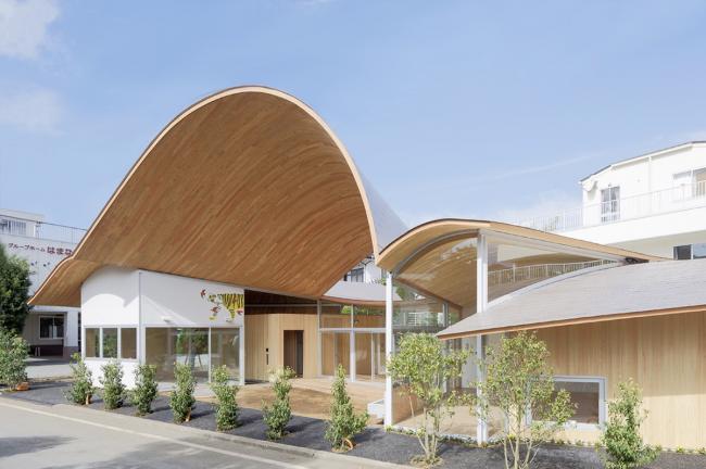 BIM建筑|富士山下,曲线的温顺与魅力:Toranoko 托儿所 / Takashige Yama***a Office BIM建筑|富士山下,曲线的温顺与魅力:Toranoko 托儿所 / Takashige Yama***a Office