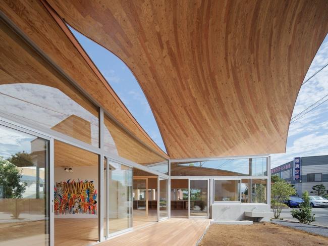 BIM建筑|富士山下,曲线的温顺与魅力:Toranoko 托儿所 / Takashige Yama***a Office BIM建筑|富士山下,曲线的温顺与魅力:Toranoko 托儿所 / Takashige Yama***a Office