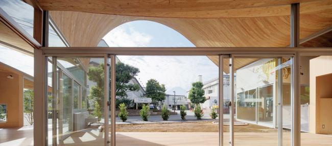 BIM建筑|富士山下,曲线的温顺与魅力:Toranoko 托儿所 / Takashige Yama***a Office BIM建筑|富士山下,曲线的温顺与魅力:Toranoko 托儿所 / Takashige Yama***a Office