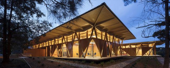 BIM建筑|通透坦荡,翘首以盼,引领立异:麦考瑞年夜学创业孵化中间 / Architectus BIM建筑|通透坦荡,翘首以盼,引领立异:麦考瑞年夜学创业孵化中间 / Architectus