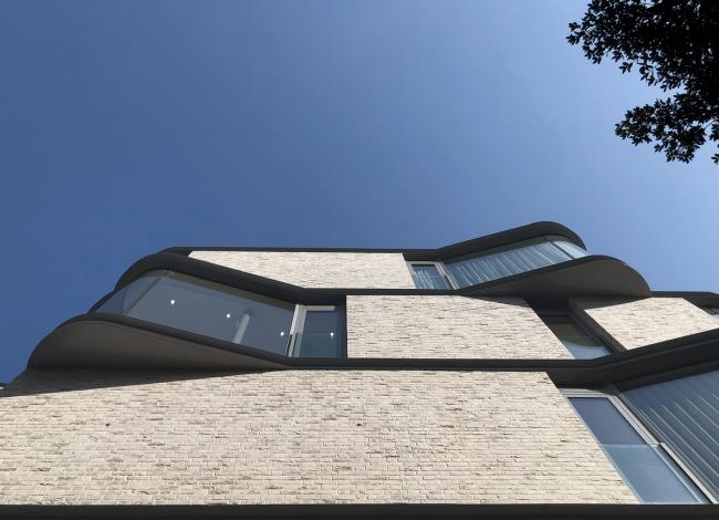 BIM建筑|IV Castle Lane 公寓,曲线转角柔化城市标准 / DROO BIM建筑|IV Castle Lane 公寓,曲线转角柔化城市标准 / DROO