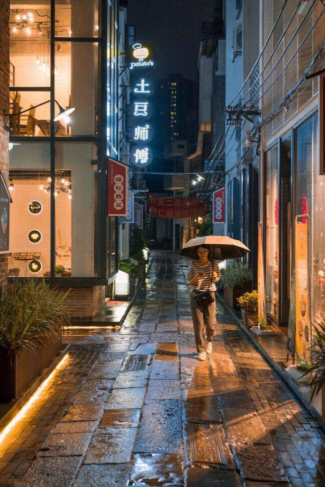 BIM建筑|西关老城恩宁路永庆坊街道改革 / 竖梁社建筑设计 BIM建筑|西关老城恩宁路永庆坊街道改革 / 竖梁社建筑设计