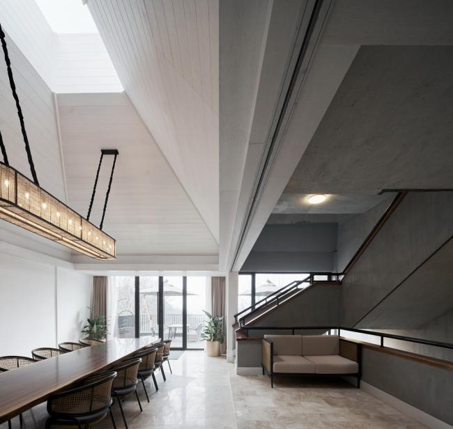 BIM建筑|山谷中的守看——一览居 / 中国美术学院景致建筑设计研讨总院 BIM建筑|山谷中的守看——一览居 / 中国美术学院景致建筑设计研讨总院