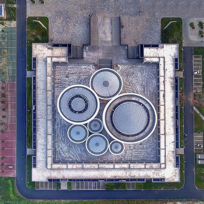 BIM建筑|极简翰墨勾画出的留白:邢窑博物馆 / 言川建筑 BIM建筑|极简翰墨勾画出的留白:邢窑博物馆 / 言川建筑