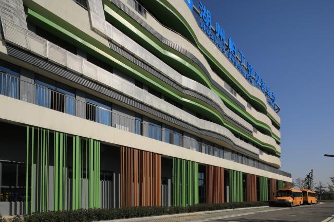 BIM建筑|西塞山前的“白鹭”:上海交年夜教导团体(湖州)帕丁顿双语黉舍 / 思序设计 BIM建筑|西塞山前的“白鹭”:上海交年夜教导团体(湖州)帕丁顿双语黉舍 / 思序设计