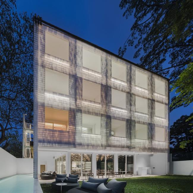 BIM建筑|如鱼群跃出海面,日光下闪闪发光的鱼鳞:清迈微型酒店 BIM建筑|如鱼群跃出海面,日光下闪闪发光的鱼鳞:清迈微型酒店