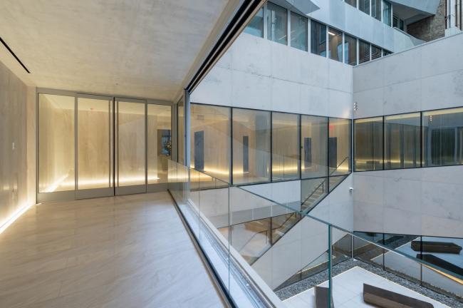 BIM建筑|立体派艺术融进汗青街区:纽约东22街121号公寓 / OMA BIM建筑|立体派艺术融进汗青街区:纽约东22街121号公寓 / OMA