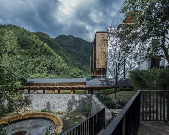 BIM建筑|重见山川——临安鱼乐山房平易近宿改革设计 / 久舍营造工作室 BIM建筑|重见山川——临安鱼乐山房平易近宿改革设计 / 久舍营造工作室