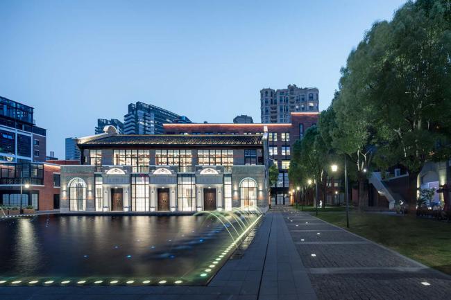 BIM建筑|上海老船埠:传奇十二年,地标再进级 / 三益设计 | 城市更新事业部,室内与景不雅事业部 BIM建筑|上海老船埠:传奇十二年,地标再进级 / 三益设计 | 城市更新事业部,室内与景不雅事业部