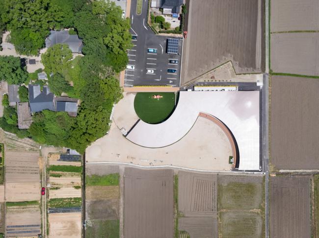 BIM建筑|山形围绕,活动的河道:日本 Subaru 幼儿园 / RFA+CFA BIM建筑|山形围绕,活动的河道:日本 Subaru 幼儿园 / RFA+CFA