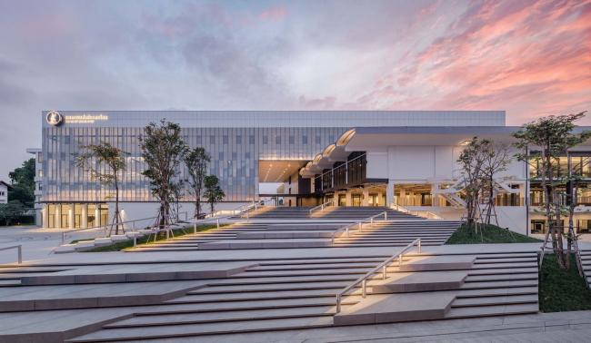 BIM建筑|如同湄公河畔盛开的莲花:泰国银行教导中间 BIM建筑|如同湄公河畔盛开的莲花:泰国银行教导中间