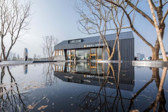 BIM建筑|麓湖水城上的风帆: 旅客中间 / HC+2 Studio BIM建筑|麓湖水城上的风帆: 旅客中间 / HC+2 Studio