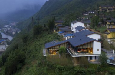 BIM建筑|邻接峡谷,融进聚落:黑竹沟禅驿精品酒店招待中间 / 研筑舍建筑设计-BIM建筑网