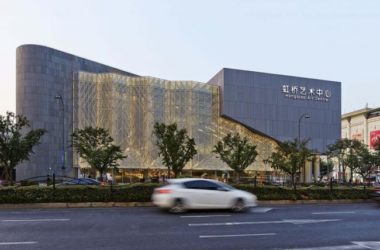 BIM建筑|现代轻透与传统厚重融合的美感:上海虹桥艺术中间 / BAU-BIM建筑网
