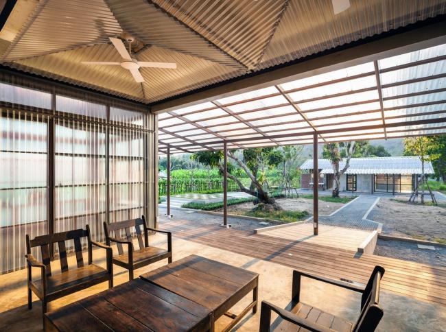 BIM建筑|村落静夜里的一盏路灯:Kaeng Krachan 藏书楼 / Junsekino architects and Design BIM建筑|村落静夜里的一盏路灯:Kaeng Krachan 藏书楼 / Junsekino architects and Design