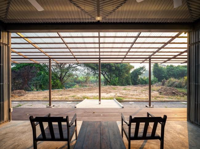 BIM建筑|村落静夜里的一盏路灯:Kaeng Krachan 藏书楼 / Junsekino architects and Design BIM建筑|村落静夜里的一盏路灯:Kaeng Krachan 藏书楼 / Junsekino architects and Design