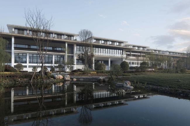 BIM建筑|舍得文化中间 / 很是建筑 BIM建筑|舍得文化中间 / 很是建筑