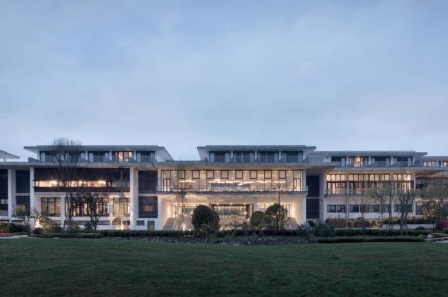 BIM建筑|舍得文化中间 / 很是建筑 BIM建筑|舍得文化中间 / 很是建筑