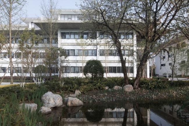 BIM建筑|舍得文化中间 / 很是建筑 BIM建筑|舍得文化中间 / 很是建筑