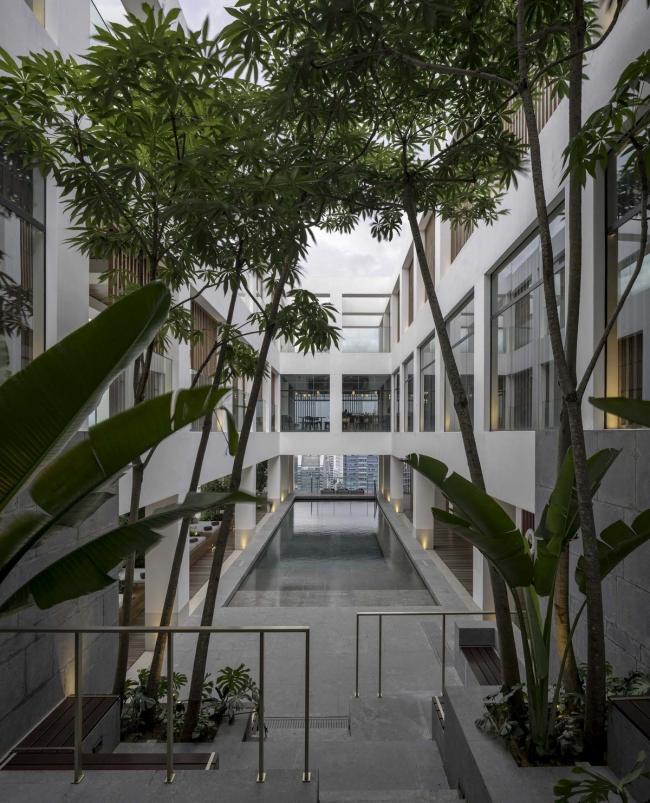 BIM建筑|吉隆坡阿丽拉孟沙酒店,内嵌的天井 / 如恩设计研讨室 BIM建筑|吉隆坡阿丽拉孟沙酒店,内嵌的天井 / 如恩设计研讨室