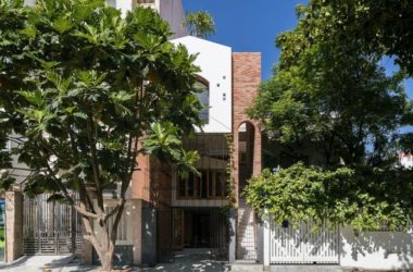 BIM建筑|空间嵌套,会呼吸的热带室第 / IZ Architects-BIM建筑网