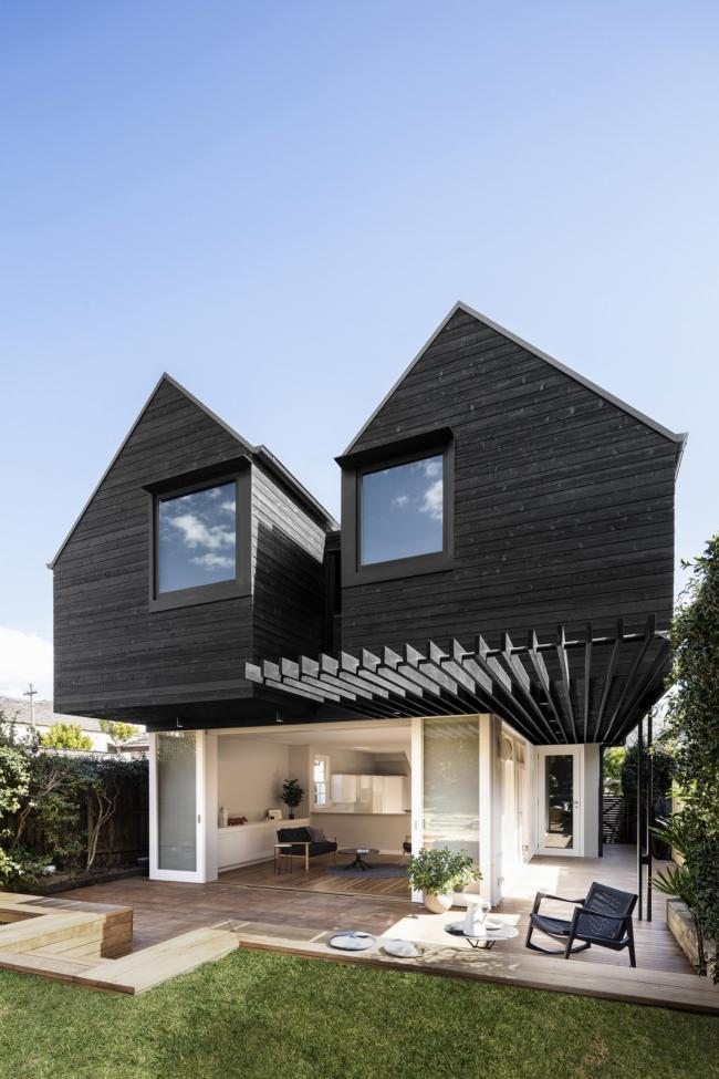 BIM建筑|口角几何修建成的儿童积木:双子顶别墅 / Benn & Penna Architecture BIM建筑|口角几何修建成的儿童积木:双子顶别墅 / Benn & Penna Architecture