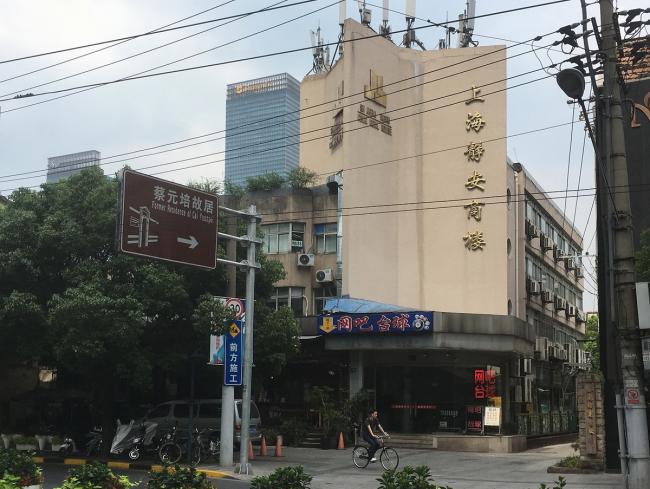 BIM建筑|直面微风,温顺而强盛的气场——静安商楼建筑更新 / ArchUnits|一栋设计工作室 BIM建筑|直面微风,温顺而强盛的气场——静安商楼建筑更新 / ArchUnits|一栋设计工作室