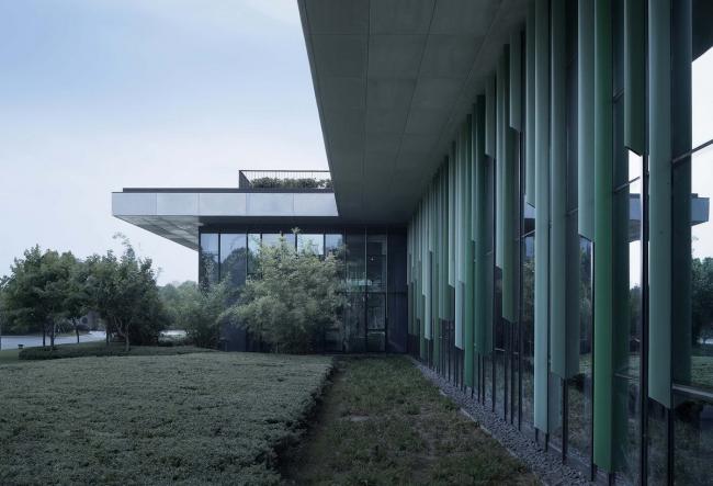 BIM建筑|消隐于天然,唐仲英基金会中国中间 / 浙江年夜学建筑设计研讨院 BIM建筑|消隐于天然,唐仲英基金会中国中间 / 浙江年夜学建筑设计研讨院