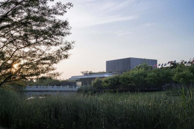 BIM建筑|消隐于天然,唐仲英基金会中国中间 / 浙江年夜学建筑设计研讨院 BIM建筑|消隐于天然,唐仲英基金会中国中间 / 浙江年夜学建筑设计研讨院