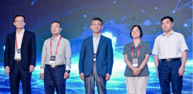 BIM与装配式|首部装配式建筑信息化报告重磅发布 驱动建筑业工业化转型升级 BIM与装配式|首部装配式建筑信息化报告重磅发布 驱动建筑业工业化转型升级