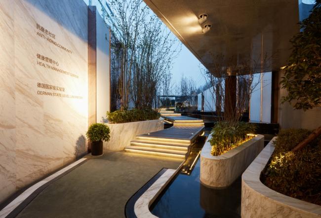BIM建筑|赛博·悠游中间 媒体材质焕发地下室的新生 / SODA建筑师事务所 BIM建筑|赛博·悠游中间 媒体材质焕发地下室的新生 / SODA建筑师事务所