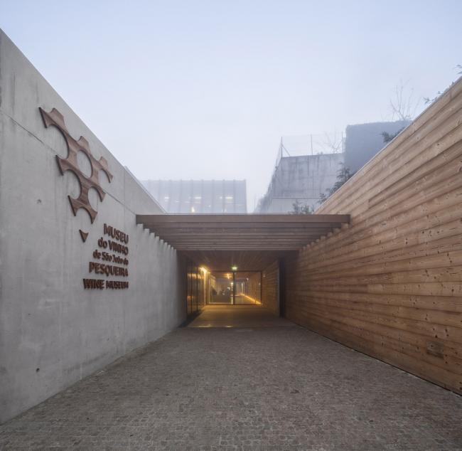 BIM建筑|原始朴实的诗意空间:葡萄酒博物馆 / Atelier 405 BIM建筑|原始朴实的诗意空间:葡萄酒博物馆 / Atelier 405