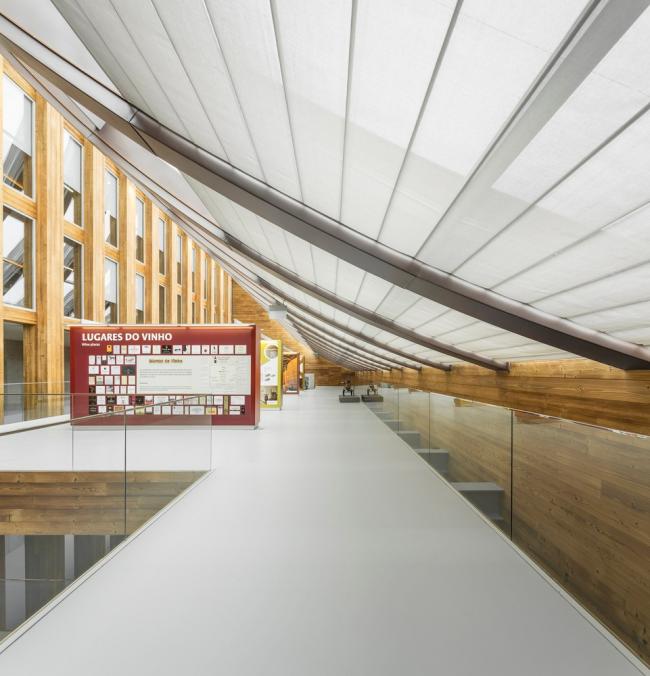 BIM建筑|原始朴实的诗意空间:葡萄酒博物馆 / Atelier 405 BIM建筑|原始朴实的诗意空间:葡萄酒博物馆 / Atelier 405