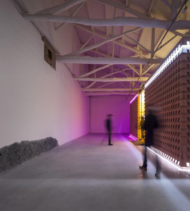 BIM建筑|原始朴实的诗意空间:葡萄酒博物馆 / Atelier 405 BIM建筑|原始朴实的诗意空间:葡萄酒博物馆 / Atelier 405