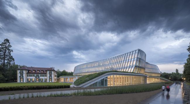 BIM建筑|如蝴蝶般轻巧展翅:国际奥林匹克委员会总部 / 3XN BIM建筑|如蝴蝶般轻巧展翅:国际奥林匹克委员会总部 / 3XN