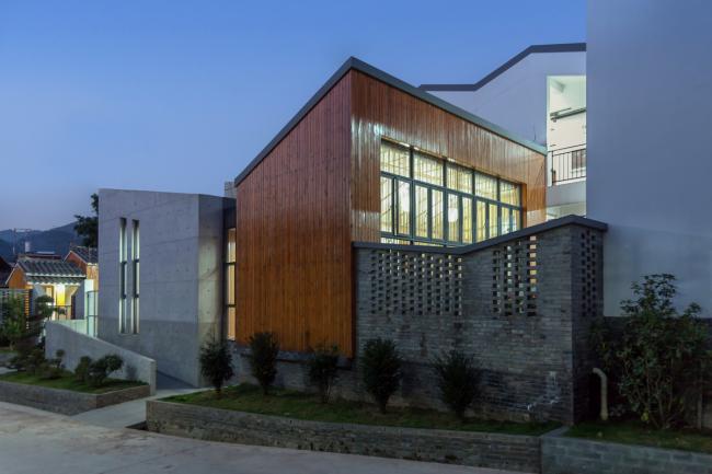 BIM建筑|一个小而美的另类法庭 / 致年夜建筑工作室/正东设计 BIM建筑|一个小而美的另类法庭 / 致年夜建筑工作室/正东设计