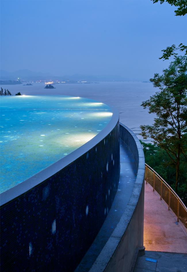 BIM建筑|星船——富春江干的空中泳池 / 中国美术学院景致建筑设计研讨总院 BIM建筑|星船——富春江干的空中泳池 / 中国美术学院景致建筑设计研讨总院