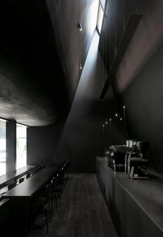 BIM建筑|灵活几何,如宇宙暗物资般神秘:Juun.J 旗舰店 / WGNB BIM建筑|灵活几何,如宇宙暗物资般神秘:Juun.J 旗舰店 / WGNB