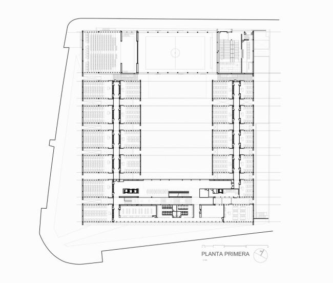BIM建筑|如小伴侣般整洁排队:教师培训中间 / Ramón Fernández-Alonso BIM建筑|如小伴侣般整洁排队:教师培训中间 / Ramón Fernández-Alonso