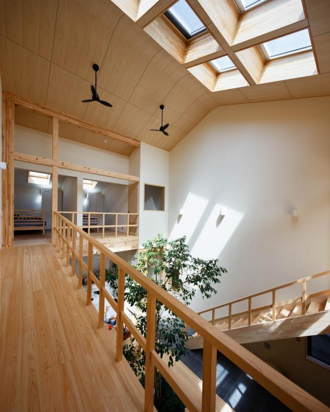 BIM建筑|京都之宅,将天井搬进家里 / 07BEACH BIM建筑|京都之宅,将天井搬进家里 / 07BEACH