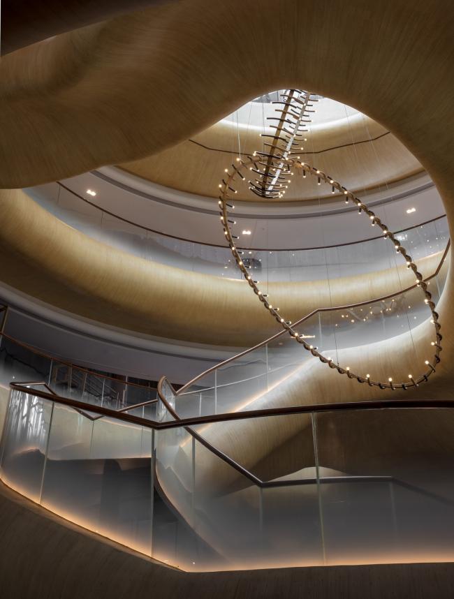 BIM建筑|奔腾而下的山间瀑布:郡安理国际会议中间 / Stylus studio BIM建筑|奔腾而下的山间瀑布:郡安理国际会议中间 / Stylus studio