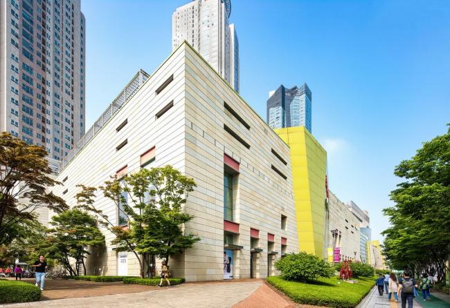 BIM建筑|城市中间的复合型养老社区——星城 MALL+THE CLASSIC 500 养老公寓设计实践 / JERDE 捷得 BIM建筑|城市中间的复合型养老社区——星城 MALL+THE CLASSIC 500 养老公寓设计实践 / JERDE 捷得