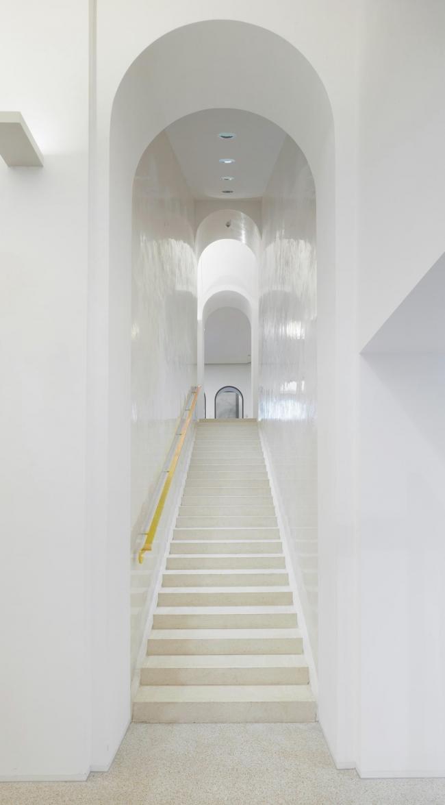 BIM建筑|绿草如茵,星星点点——施塔德尔博物馆扩建工程 / Schneider + Schumacher BIM建筑|绿草如茵,星星点点——施塔德尔博物馆扩建工程 / Schneider + Schumacher