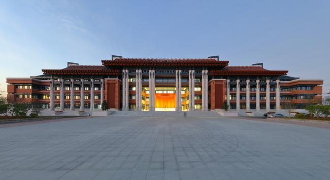 BIM建筑|古法今用,红色赞歌——谷文昌干部学院(一期)综合讲授楼 / 中国建筑科学研讨院厦门分院 BIM建筑|古法今用,红色赞歌——谷文昌干部学院(一期)综合讲授楼 / 中国建筑科学研讨院厦门分院
