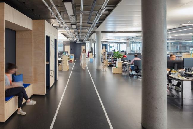 BIM建筑|如激流般肆意活动:Zalando 柏林办公总部 / HENN + Kinzo BIM建筑|如激流般肆意活动:Zalando 柏林办公总部 / HENN + Kinzo
