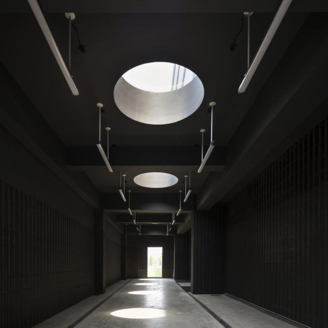 BIM建筑|奇特又慎重,如年夜山与泥土:台畜屏东农科厂 / 泽新建筑 BIM建筑|奇特又慎重,如年夜山与泥土:台畜屏东农科厂 / 泽新建筑