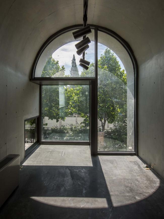 BIM建筑|朴实顽皮,中西合璧:南京艺术学院-砼展厅 / 上海中森建筑与工程设计 BIM建筑|朴实顽皮,中西合璧:南京艺术学院-砼展厅 / 上海中森建筑与工程设计