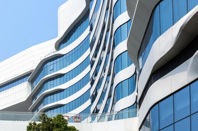 BIM建筑|港湾巨轮,坐拥海景:禹洲温德姆至尊豪庭年夜酒店 / 中国建筑科学研讨院厦门分院 BIM建筑|港湾巨轮,坐拥海景:禹洲温德姆至尊豪庭年夜酒店 / 中国建筑科学研讨院厦门分院