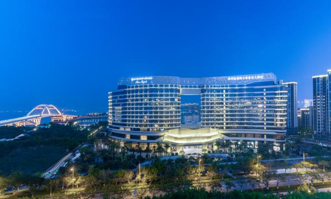 BIM建筑|港湾巨轮,坐拥海景:禹洲温德姆至尊豪庭年夜酒店 / 中国建筑科学研讨院厦门分院 BIM建筑|港湾巨轮,坐拥海景:禹洲温德姆至尊豪庭年夜酒店 / 中国建筑科学研讨院厦门分院